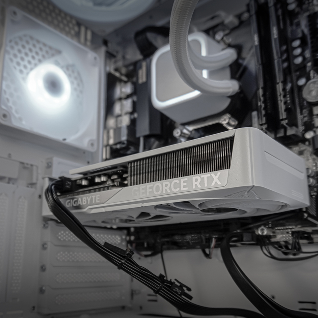 PCRA990 - Equipo AMD Ryzen 5 5500 + 32GB (2 X 16GB) + GeForce RTX 5060 Ti