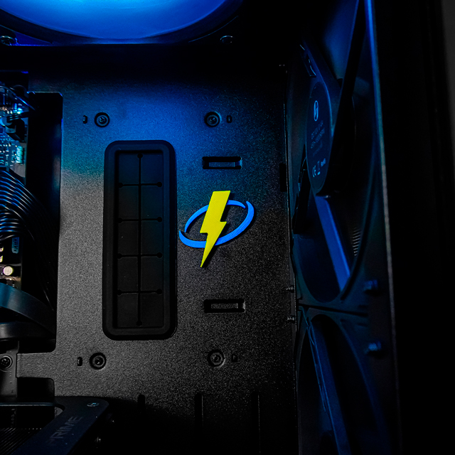 PCRB026 - EQUIPO AMD Ryzen 7 9850X3D + 32GB (2x16GB) + GeForce RTX 5070 Ti